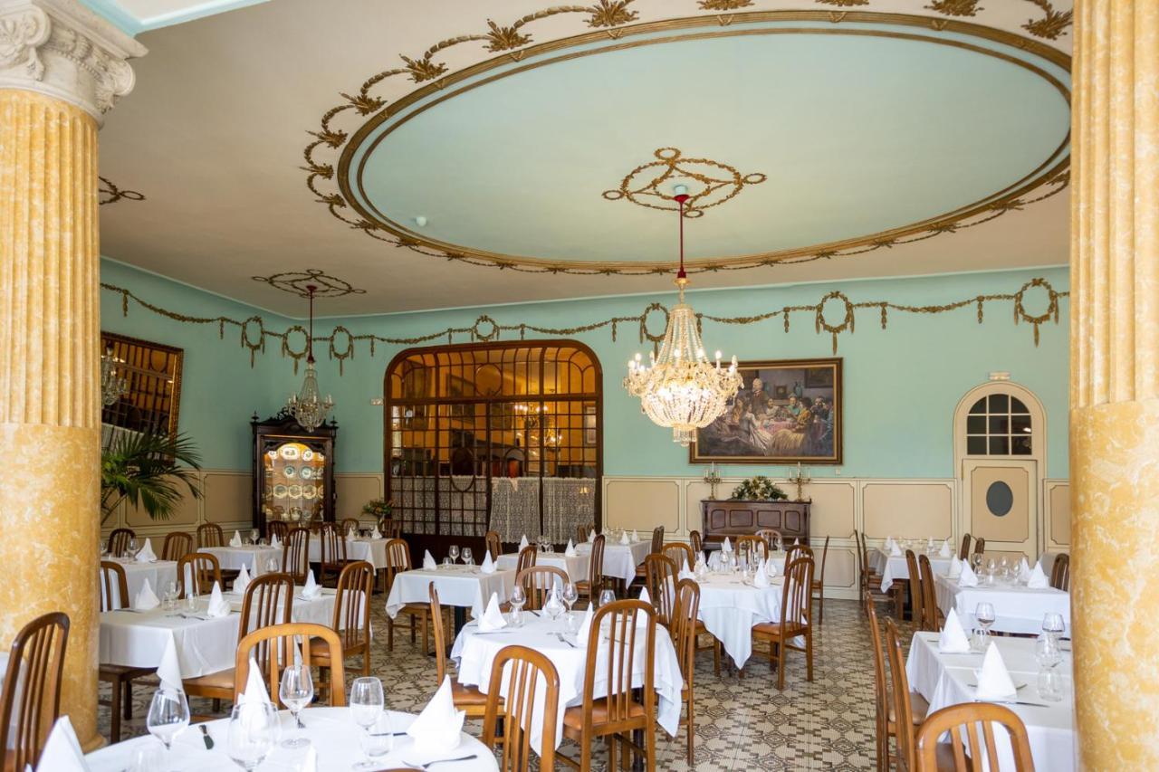 Hotel De Camprodon Bagian luar foto