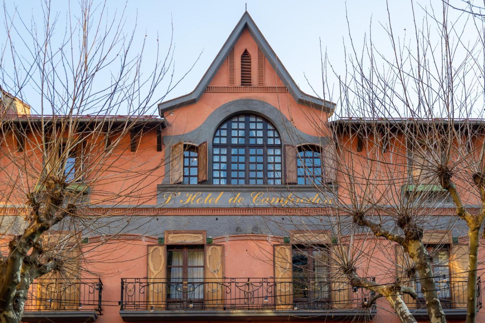 Hotel De Camprodon Bagian luar foto