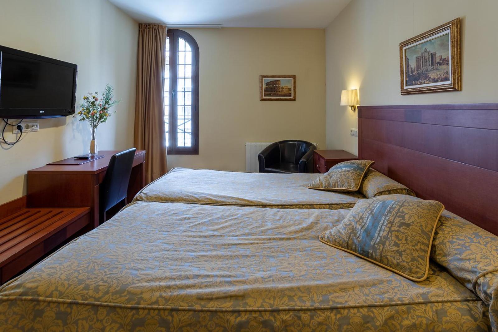 Hotel De Camprodon Bagian luar foto