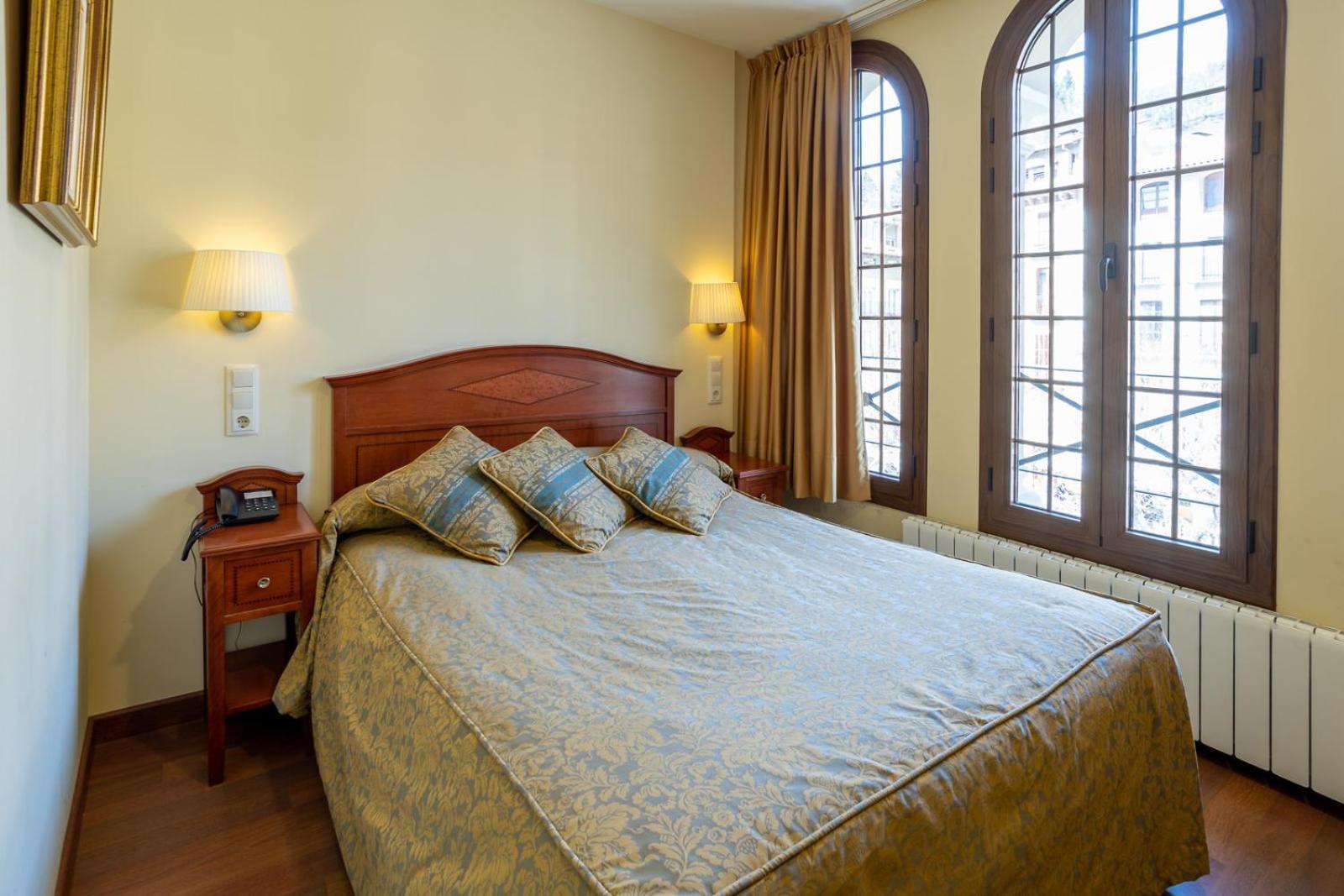 Hotel De Camprodon Bagian luar foto