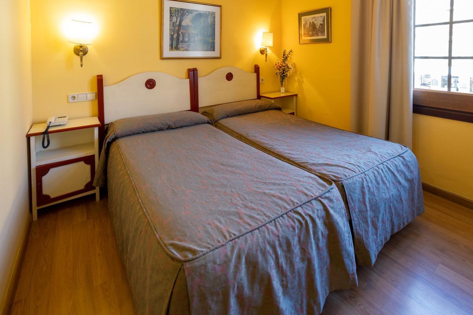Hotel De Camprodon Bagian luar foto