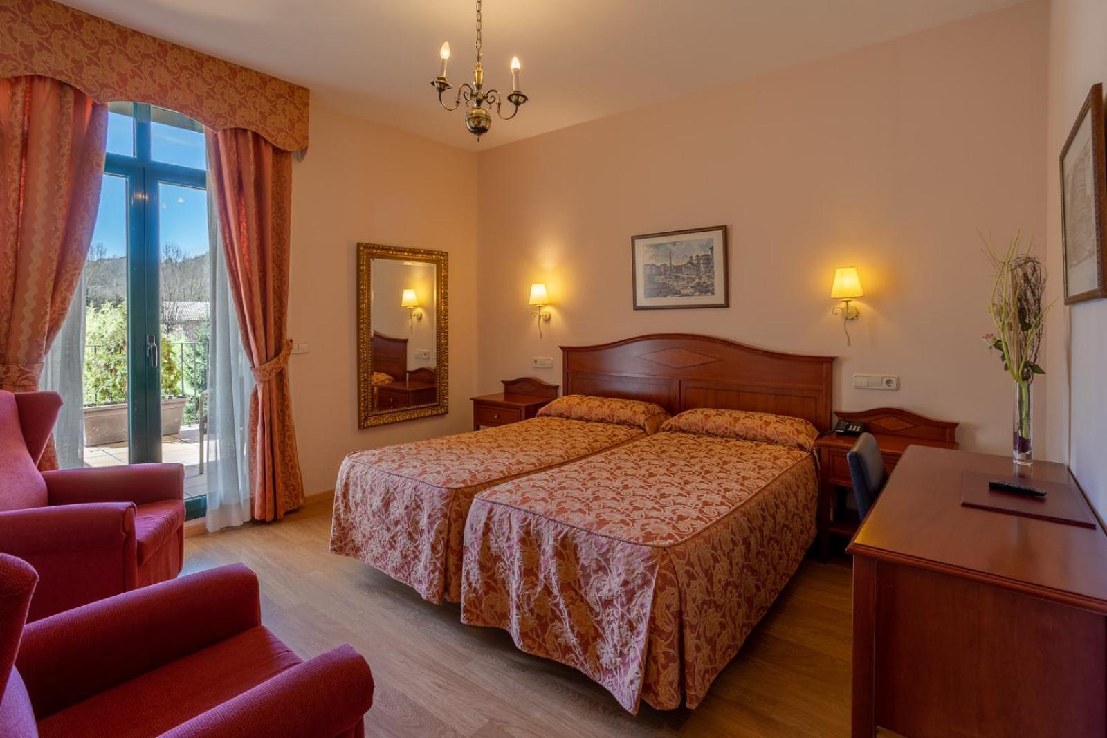 Hotel De Camprodon Bagian luar foto